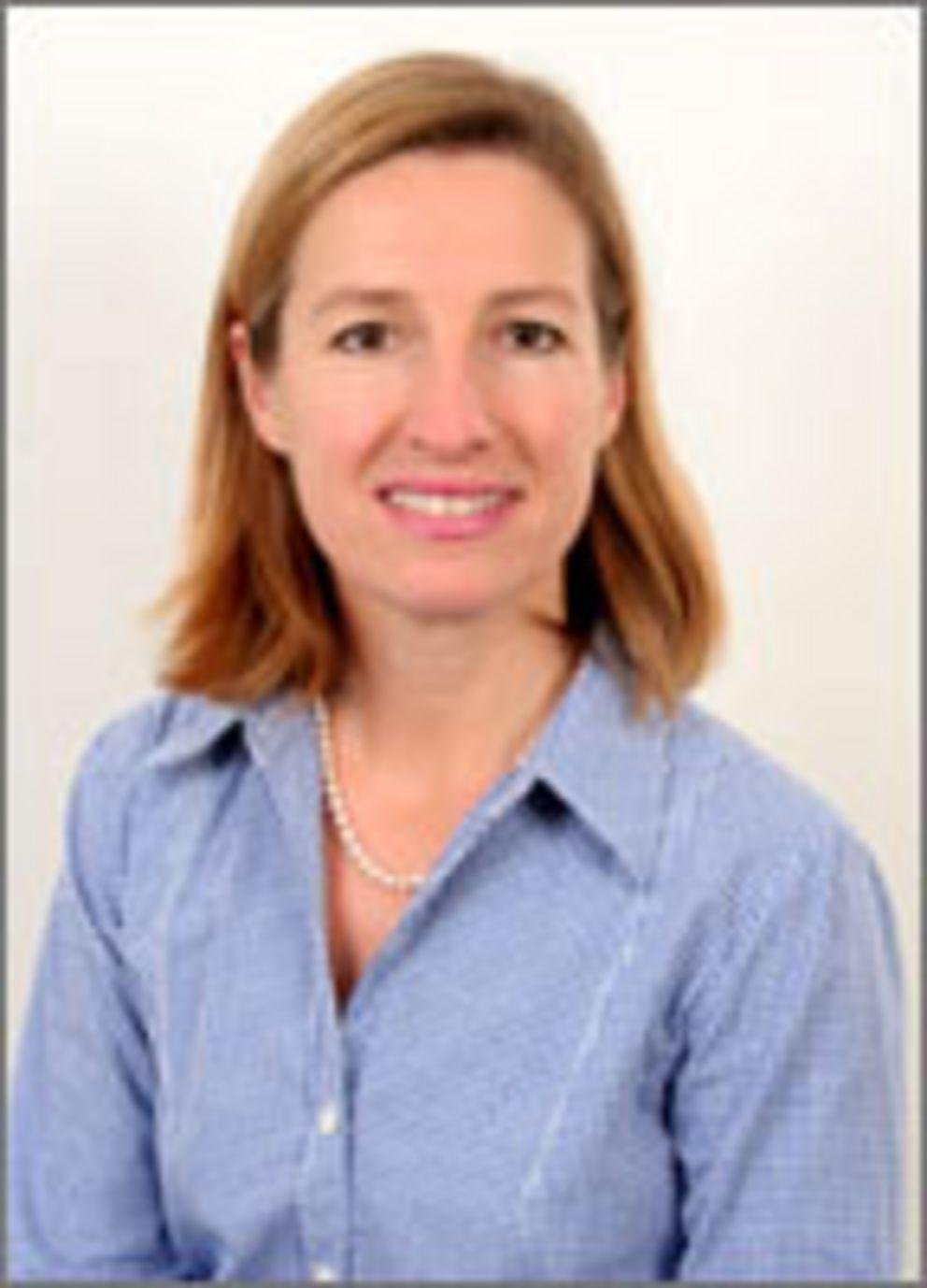 Dr. Karoline Kerber-Zubrzycka, LL.M. Dr. Karoline Kerber-Zubrzycka, LL.M.